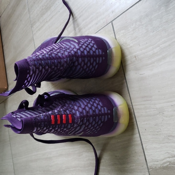 Nike Kobe 10 X Elite High Purple Violet Volt Silver Lakers. - Picture 4 of 4